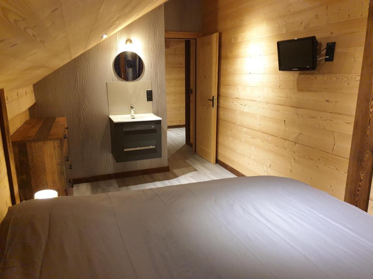 Chalet Les Cerfs ชาแตล ภายนอก รูปภาพ