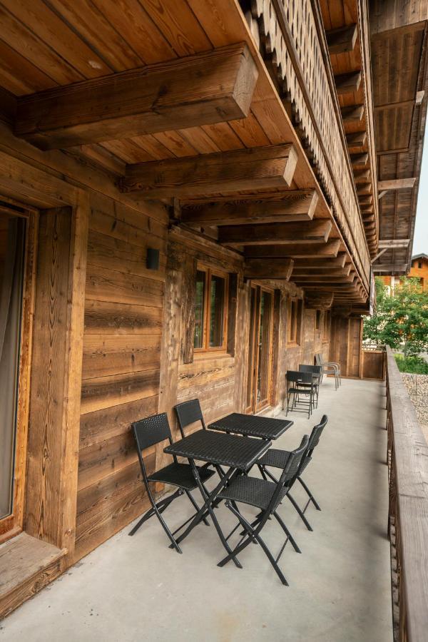 Chalet Les Cerfs ชาแตล ภายนอก รูปภาพ