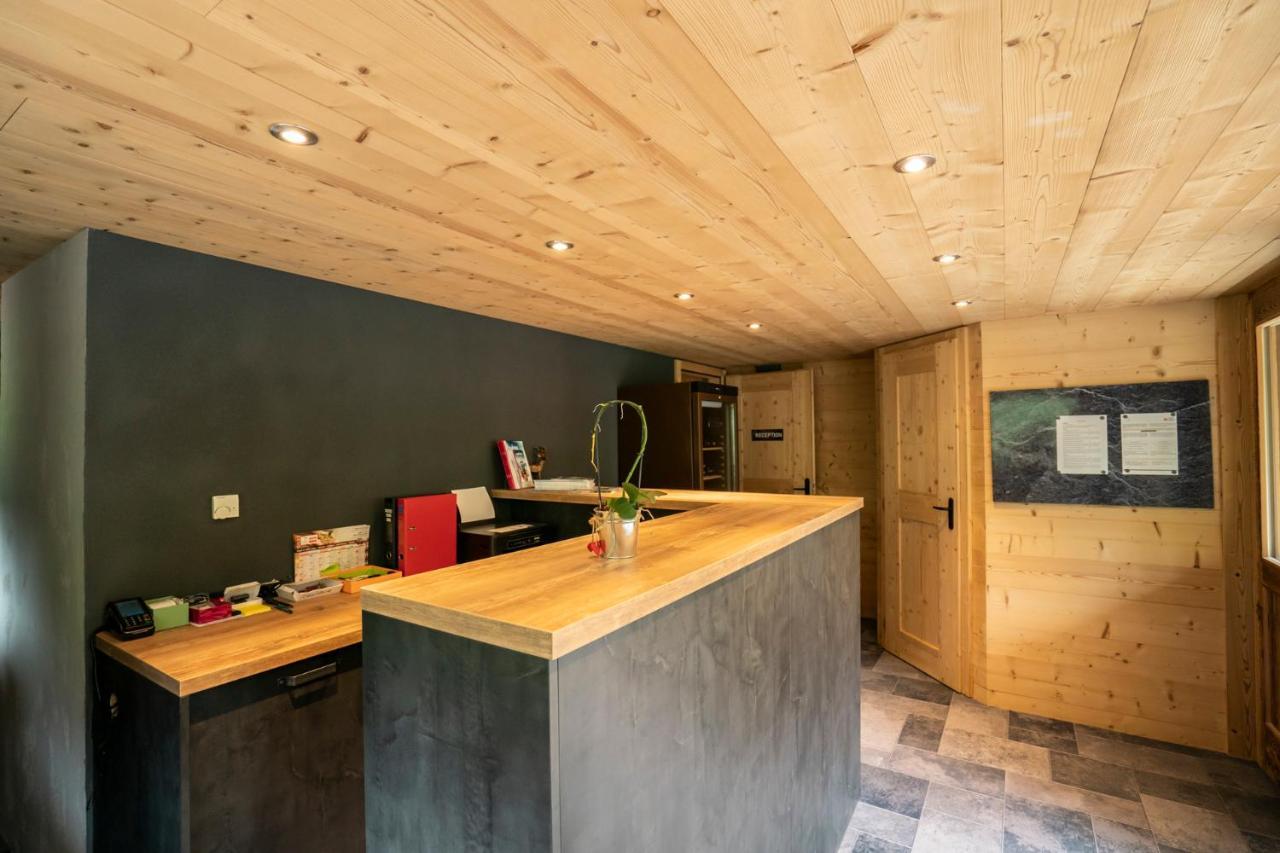 Chalet Les Cerfs ชาแตล ภายนอก รูปภาพ
